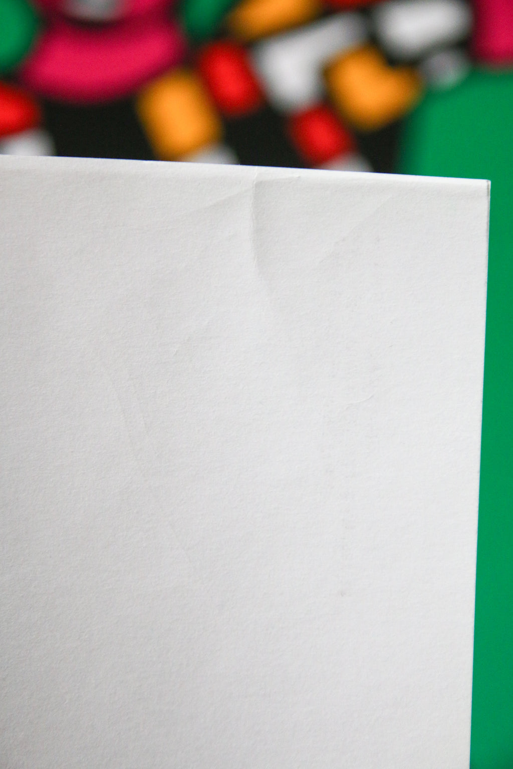 État du papier, très légère trace de manipulation, dos de la sérigraphie originale de Niki de Saint Phalle.